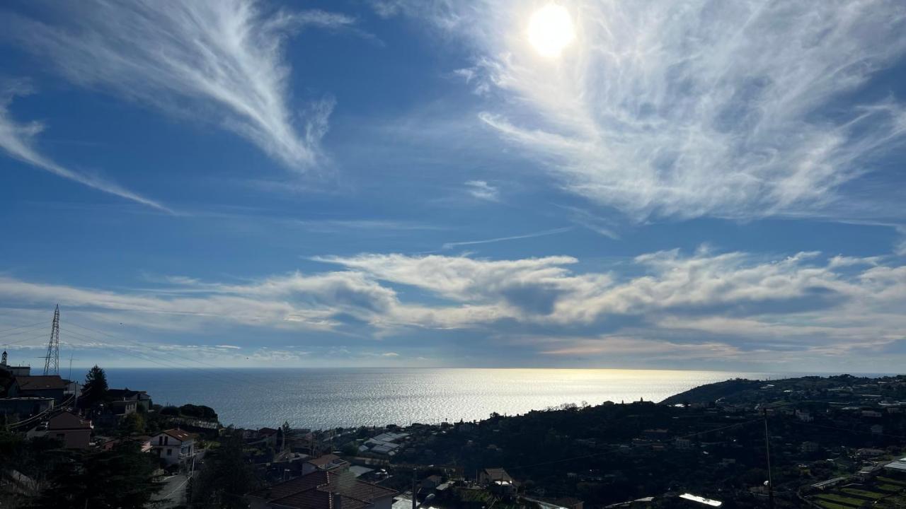 Appartamento In Collina Vista Mare Сан Ремо Екстериор снимка